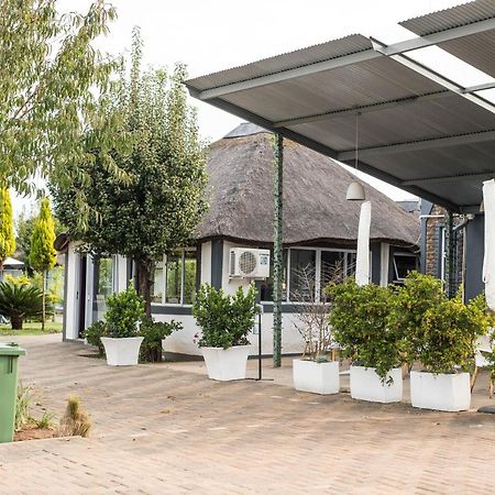 Tshiberry Bed & Breakfast Phokeng Bagian luar foto