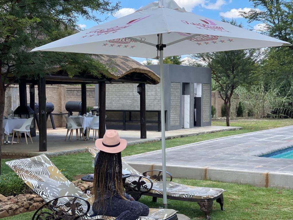 Tshiberry Bed & Breakfast Phokeng Bagian luar foto