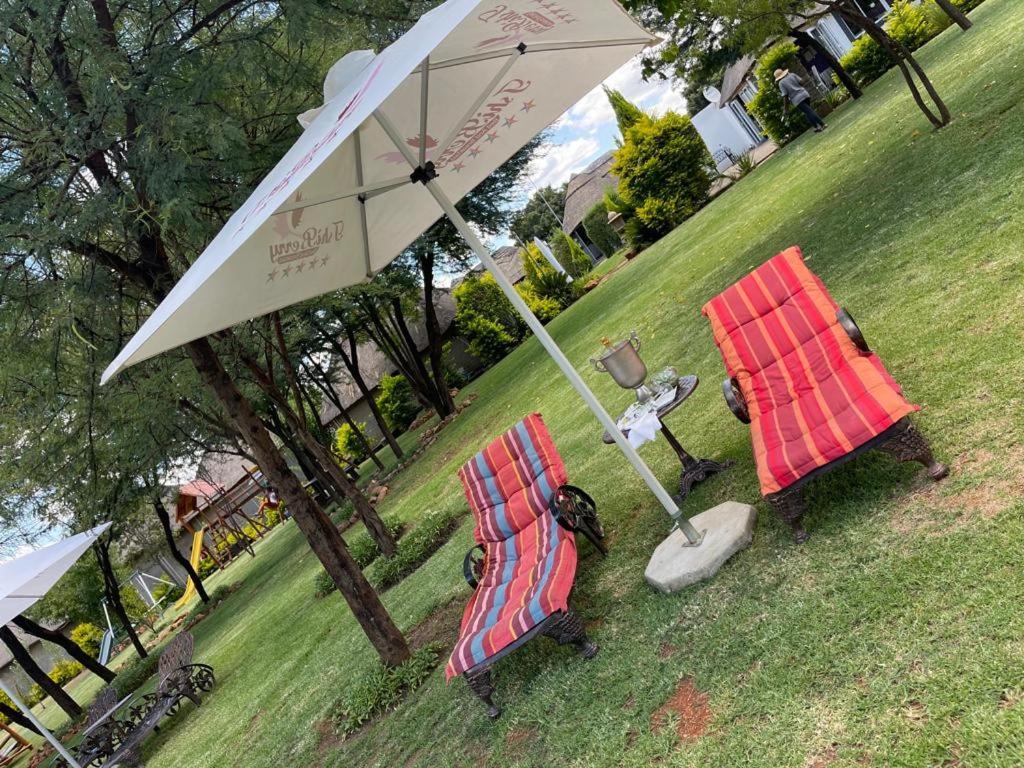 Tshiberry Bed & Breakfast Phokeng Bagian luar foto